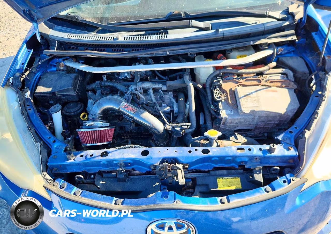 2012 Toyota Prius C Two VIN:JTDKDTB38C1009288 - 11