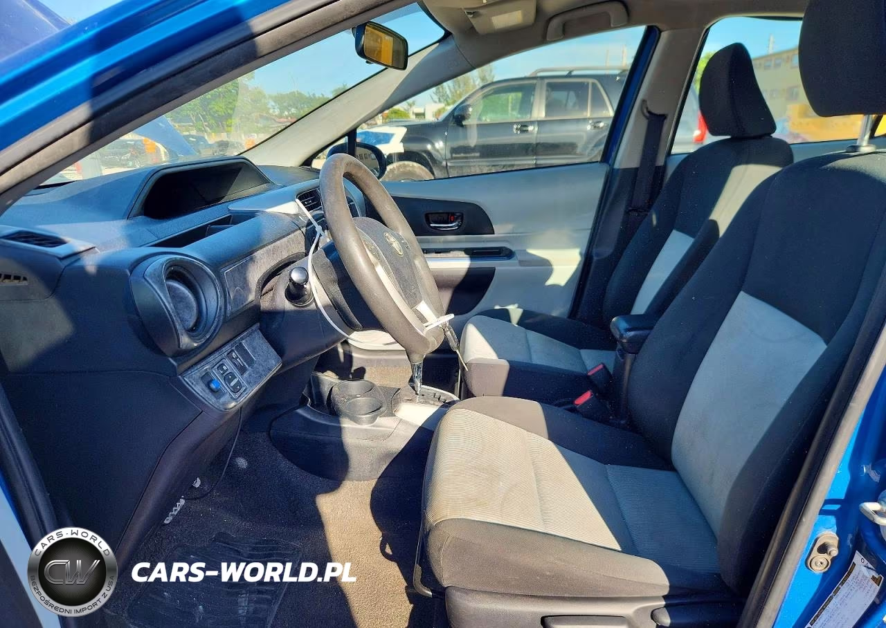 2012 Toyota Prius C Two VIN:JTDKDTB38C1009288 - 7