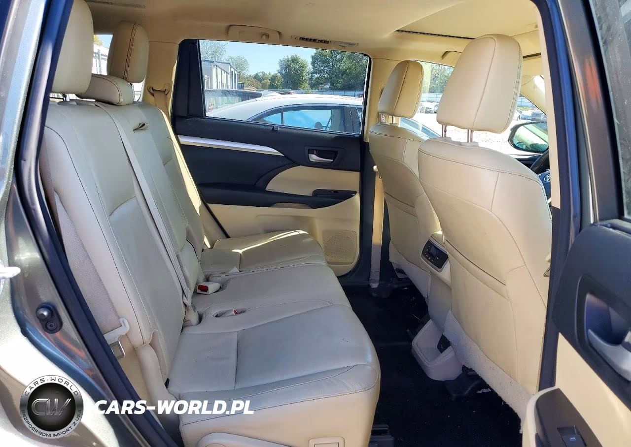 2018 Toyota Highlander Xle VIN:5TDJZRFH2JS805654 - 11