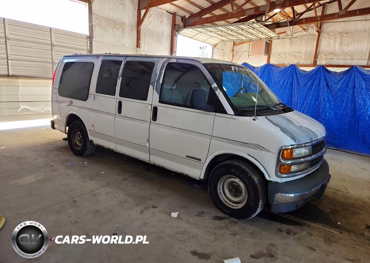 1999 Chevrolet Express G1500 VIN:1GBFG15R1X1002190 - 4