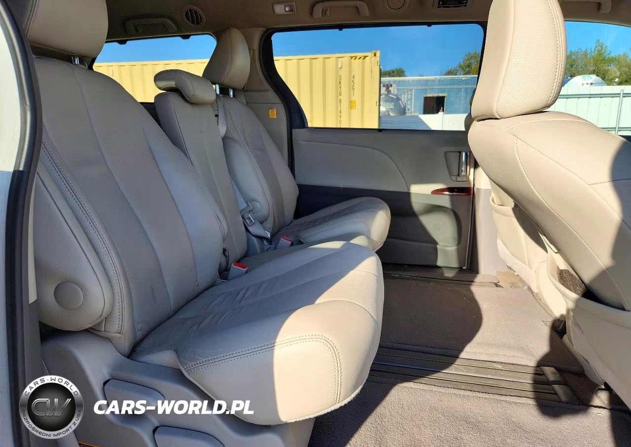 2013 Toyota Sienna Xle 8-Passenger VIN:5TDYK3DC1DS331062 - 11