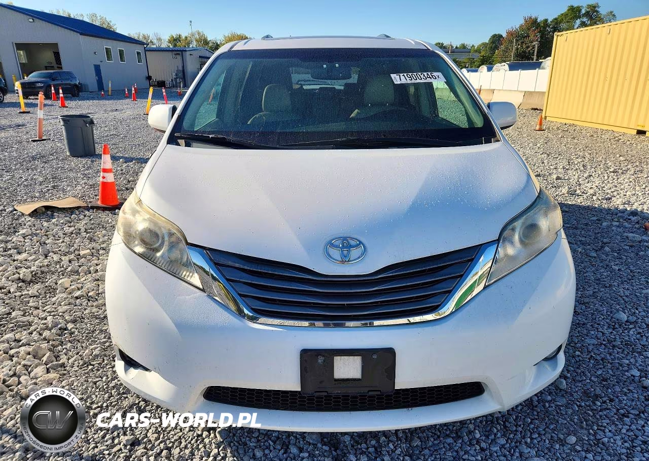 2013 Toyota Sienna Xle 8-Passenger VIN:5TDYK3DC1DS331062 - 5
