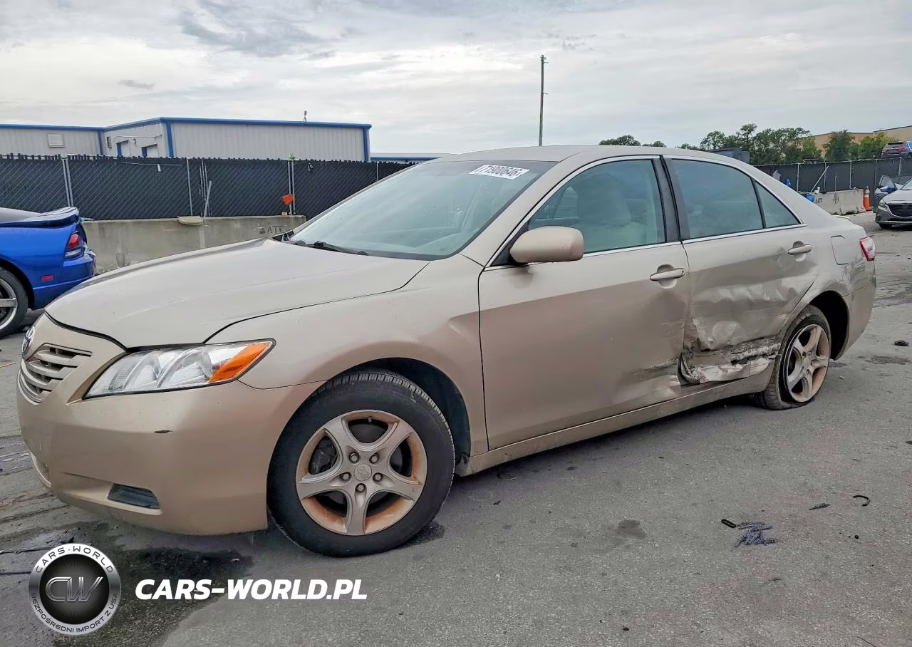 2007 Toyota Camry Le – zdjęcie 1 z 12