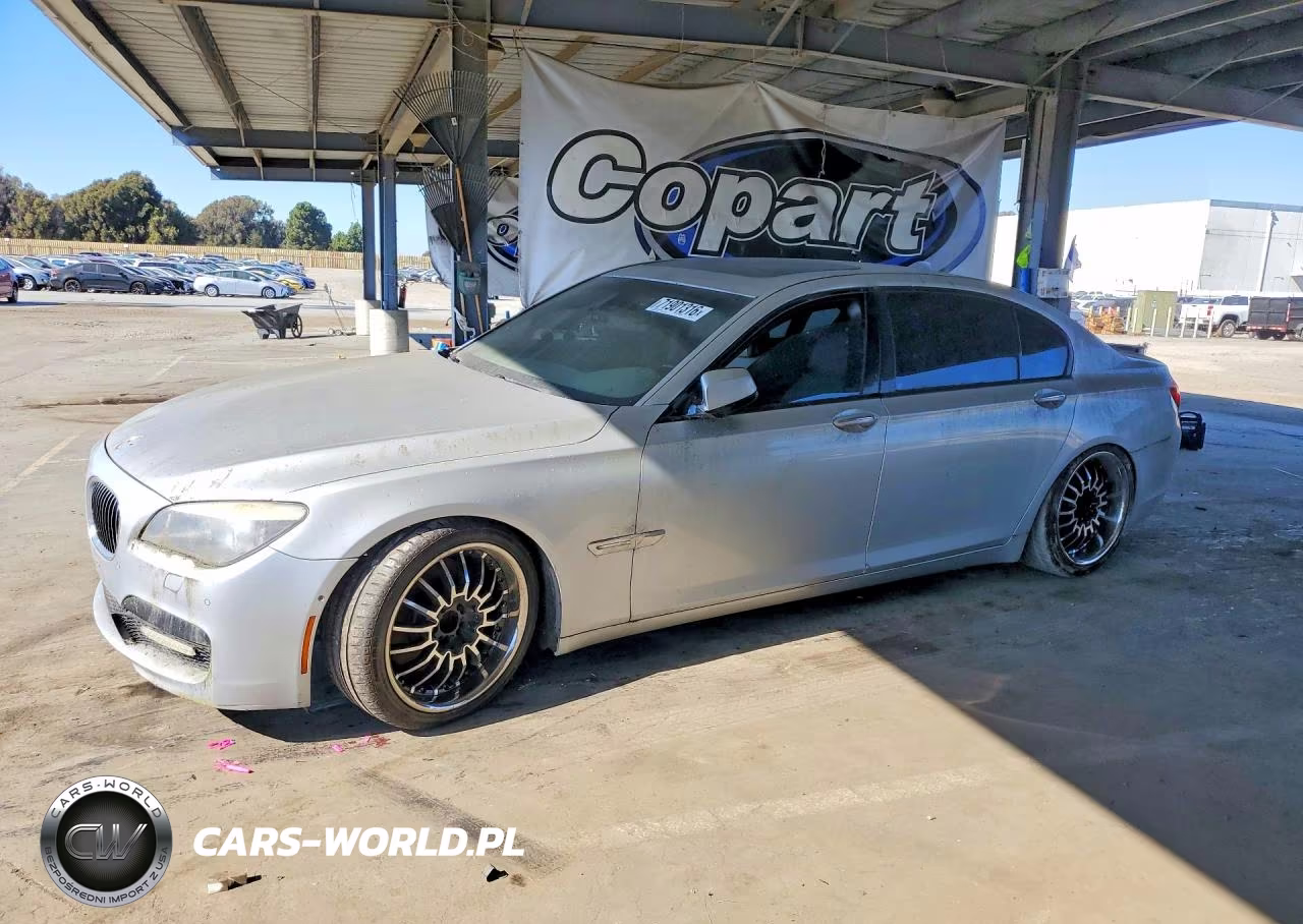 2011 BMW 750 Li VIN:WBAKB8C53BCY66962 - 1