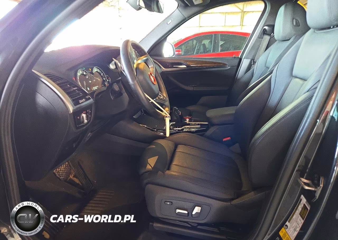2019 BMW X3 xDrive30I VIN:5UXTR9C51KLE12025 - 7