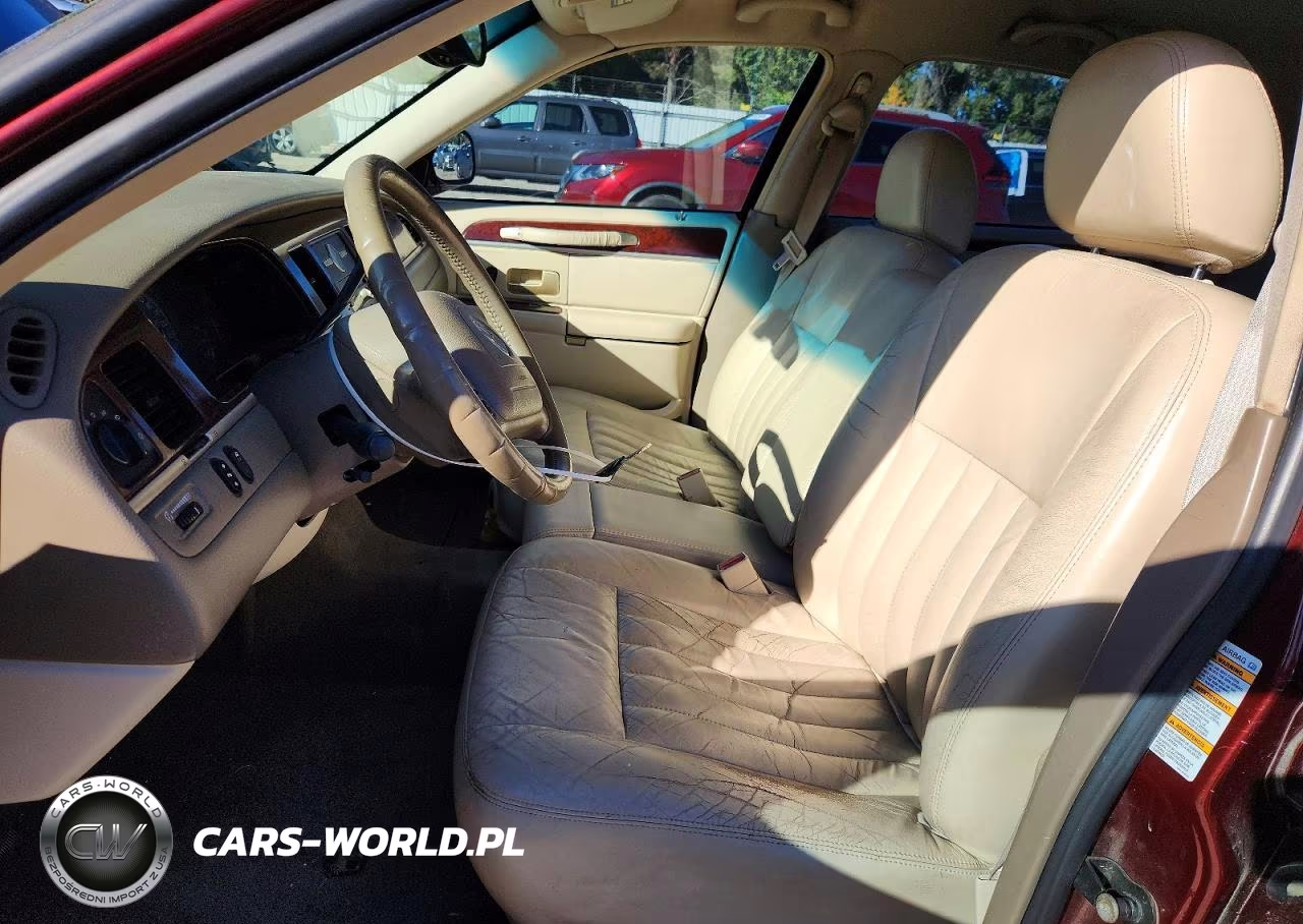 2004 Lincoln Town Car Executive VIN:1LNHM81W54Y614022 - 7