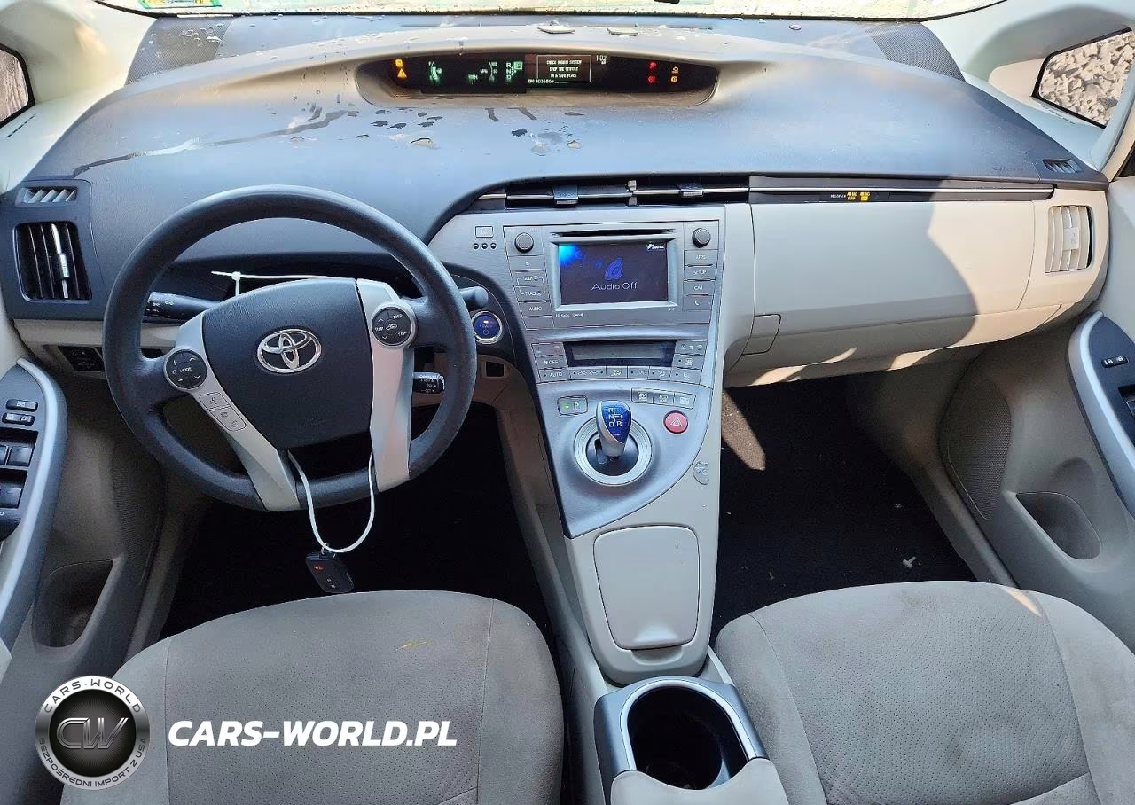2012 Toyota Prius Three VIN:JTDKN3DU6C1599221 - 8