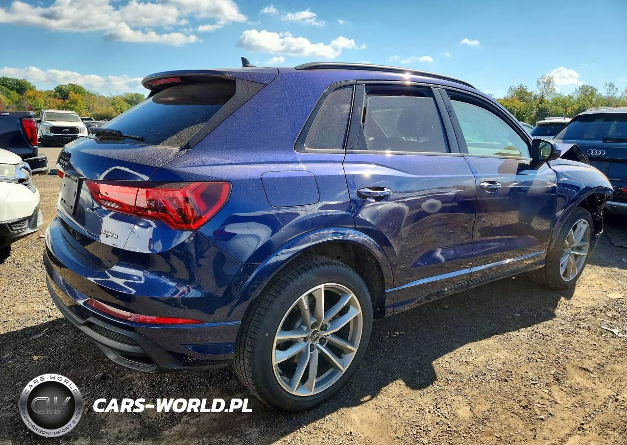 2025 Audi Q3 Premium S Line 45 VIN:WA1DECF3XS1023038 - 3