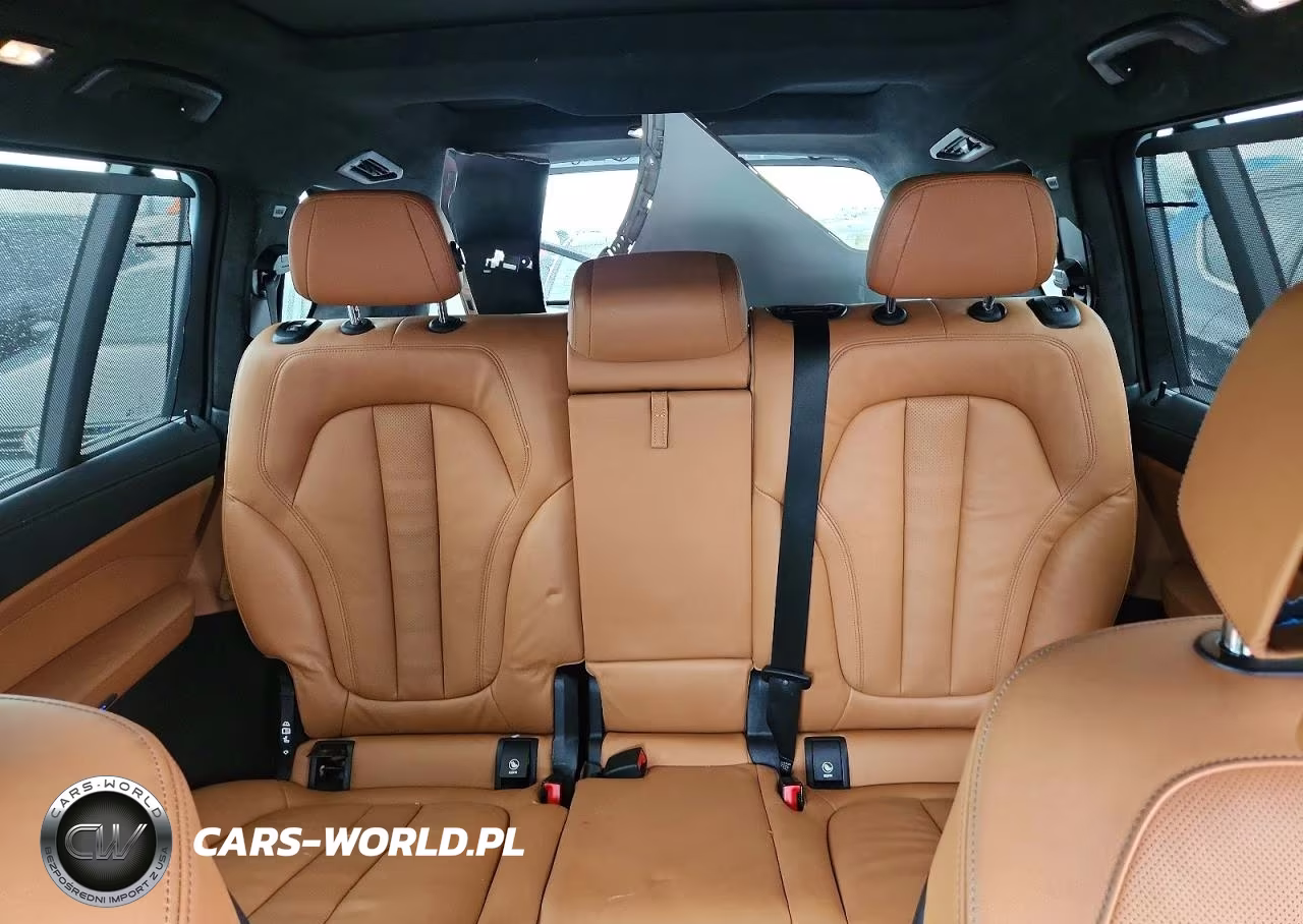 2022 BMW X7 xDrive40I VIN:5UXCW2C02N9K34757 - 10