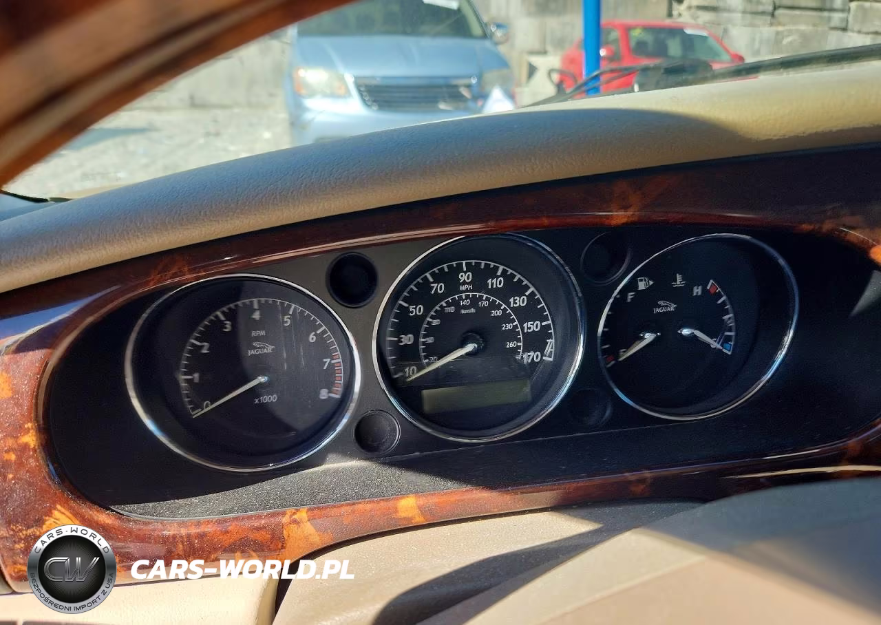 2004 Jaguar Xj8 VIN:SAJWA71C44SG21698 - 9
