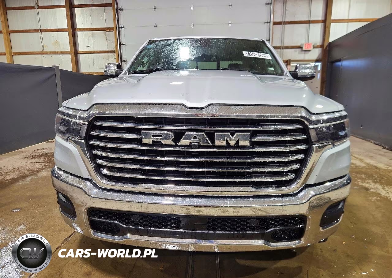 2027 Ram 1500 Laramie VIN:1C6SRFJP4VN579413 - 5