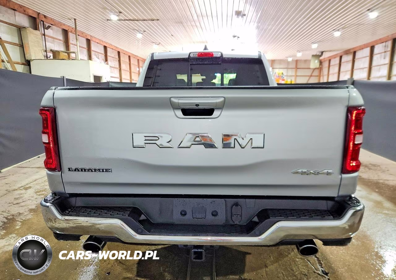 2027 Ram 1500 Laramie VIN:1C6SRFJP4VN579413 - 6