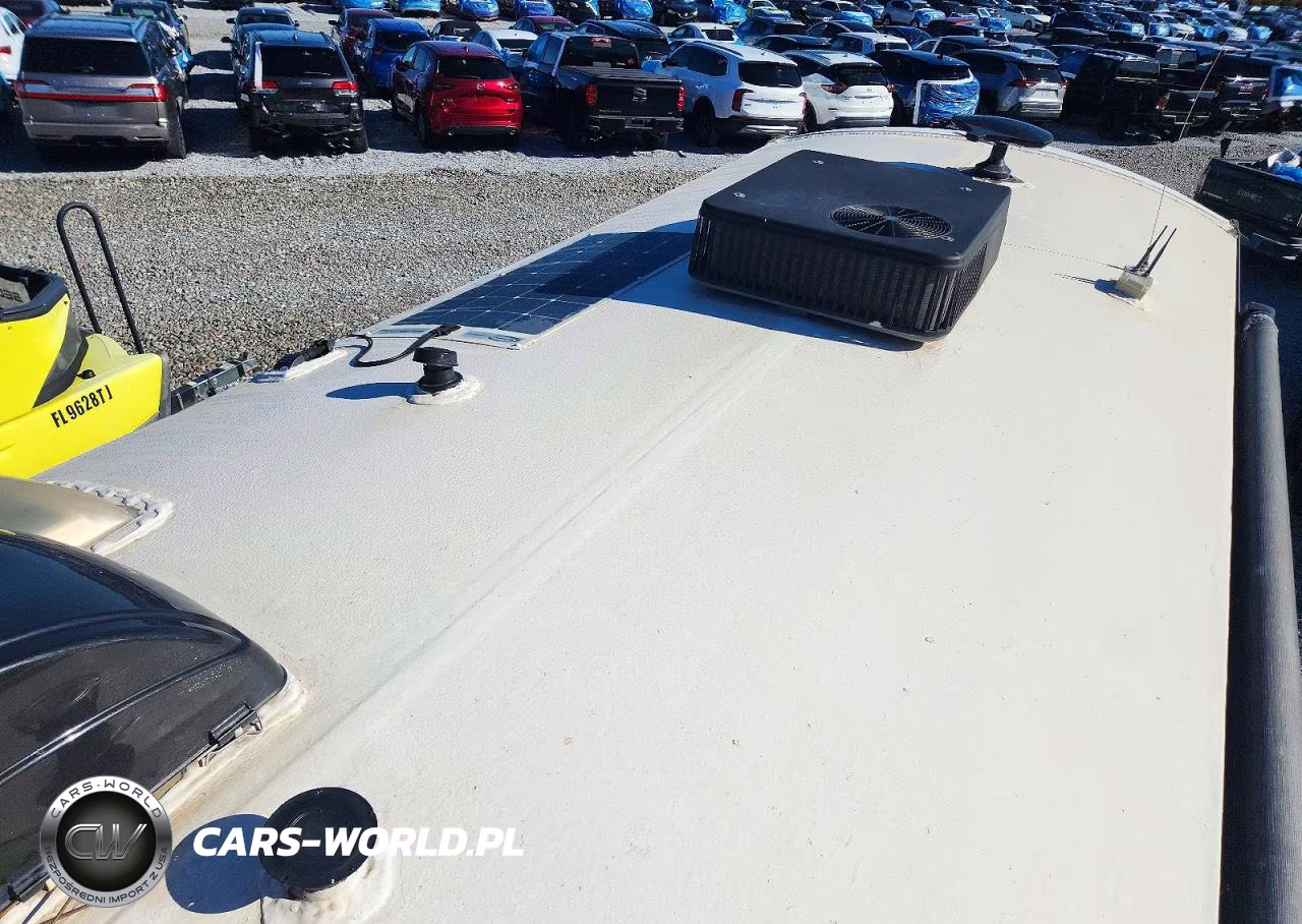 2019 Forest River E-Pro Camper VIN:5ZT2FSHC0K3005832 - 9