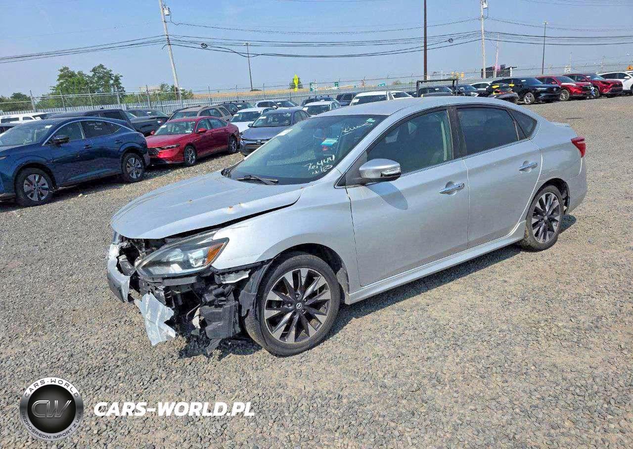 2019 Nissan Sentra Sr – zdjęcie 1 z 12