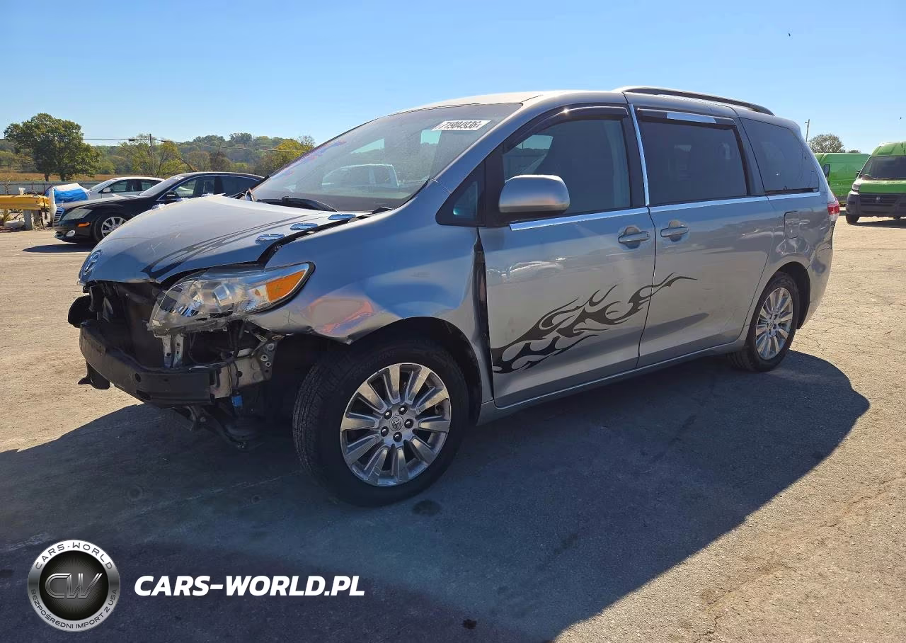 2014 Toyota Sienna Le