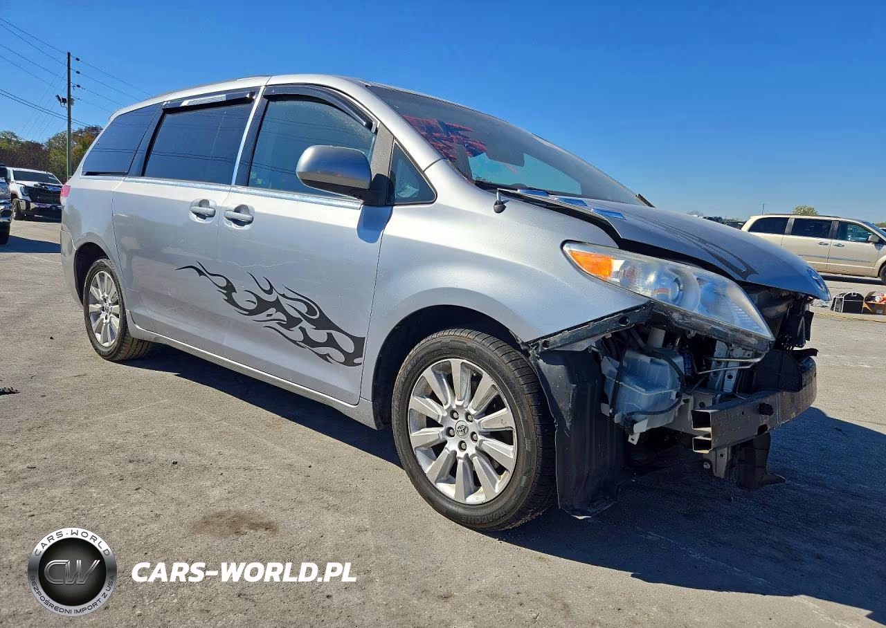 2014 Toyota Sienna Le VIN:5TDJK3DC3ES089927 - 4