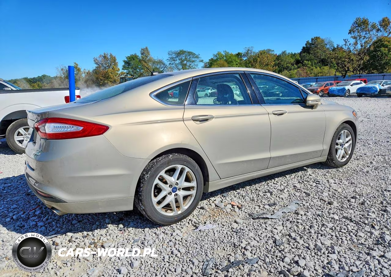 2015 Ford Fusion Se VIN:3FA6P0HD7FR262643 - 3
