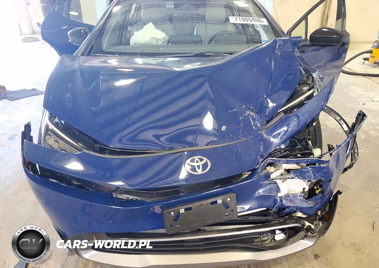 2026 Toyota Prius Xle VIN:JTDACAAU7T3071508 - 11