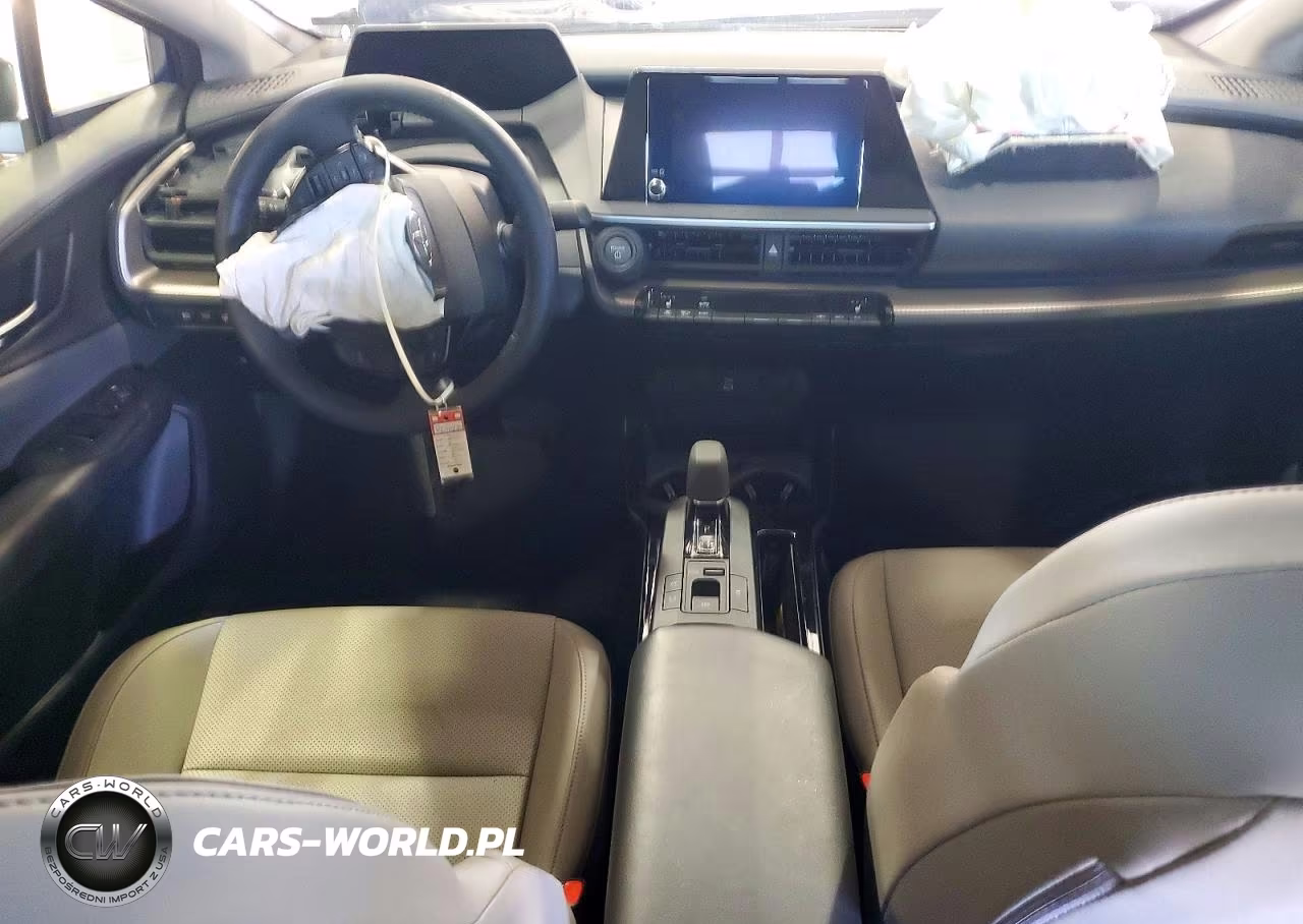 2026 Toyota Prius Xle VIN:JTDACAAU7T3071508 - 8