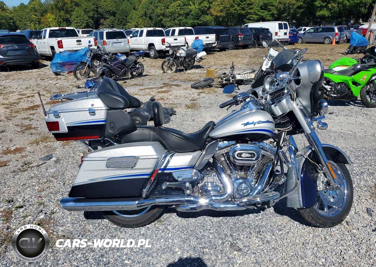 2009 Harley-Davidson Flhtcuse4 VIN:1HD1PR8179Y955859 - 1