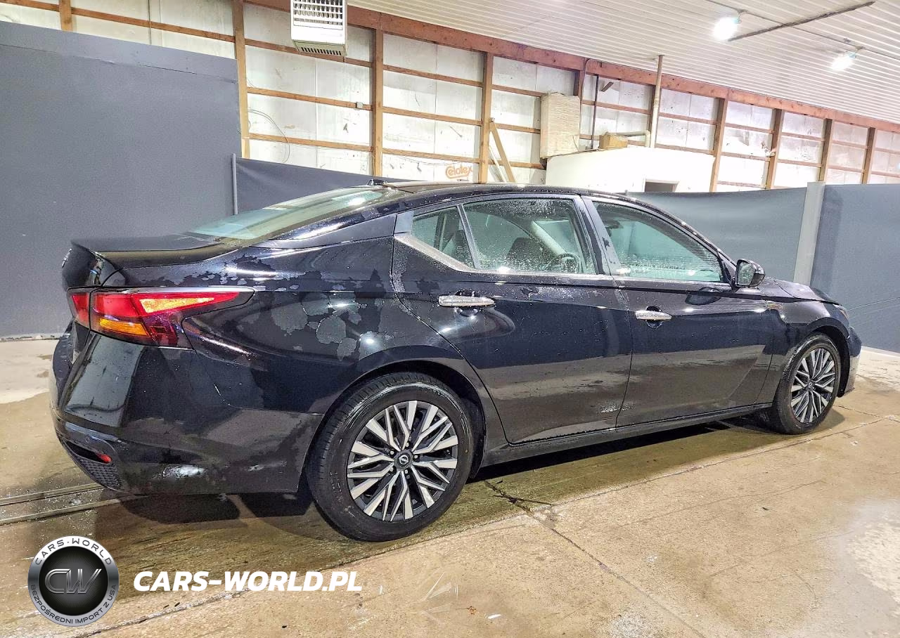 2025 Nissan Altima Sv VIN:1N4BL4DV3SN303931 - 3
