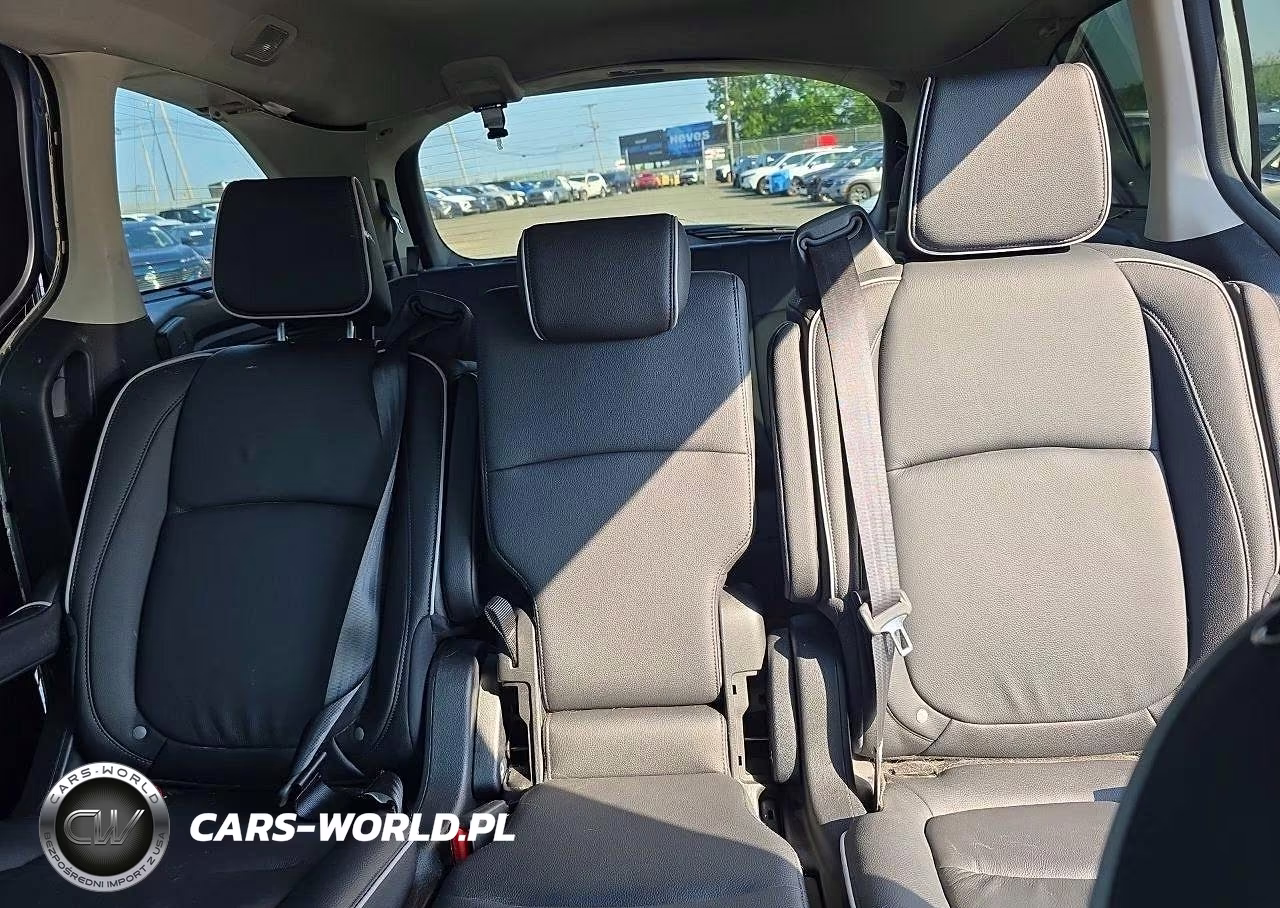 2026 Honda Odyssey Touring VIN:5FNRL6H86TB013630 - 11