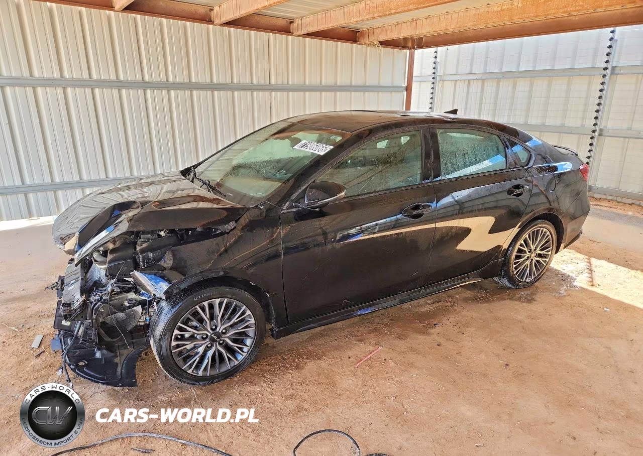 2023 Kia Forte Gt Line
