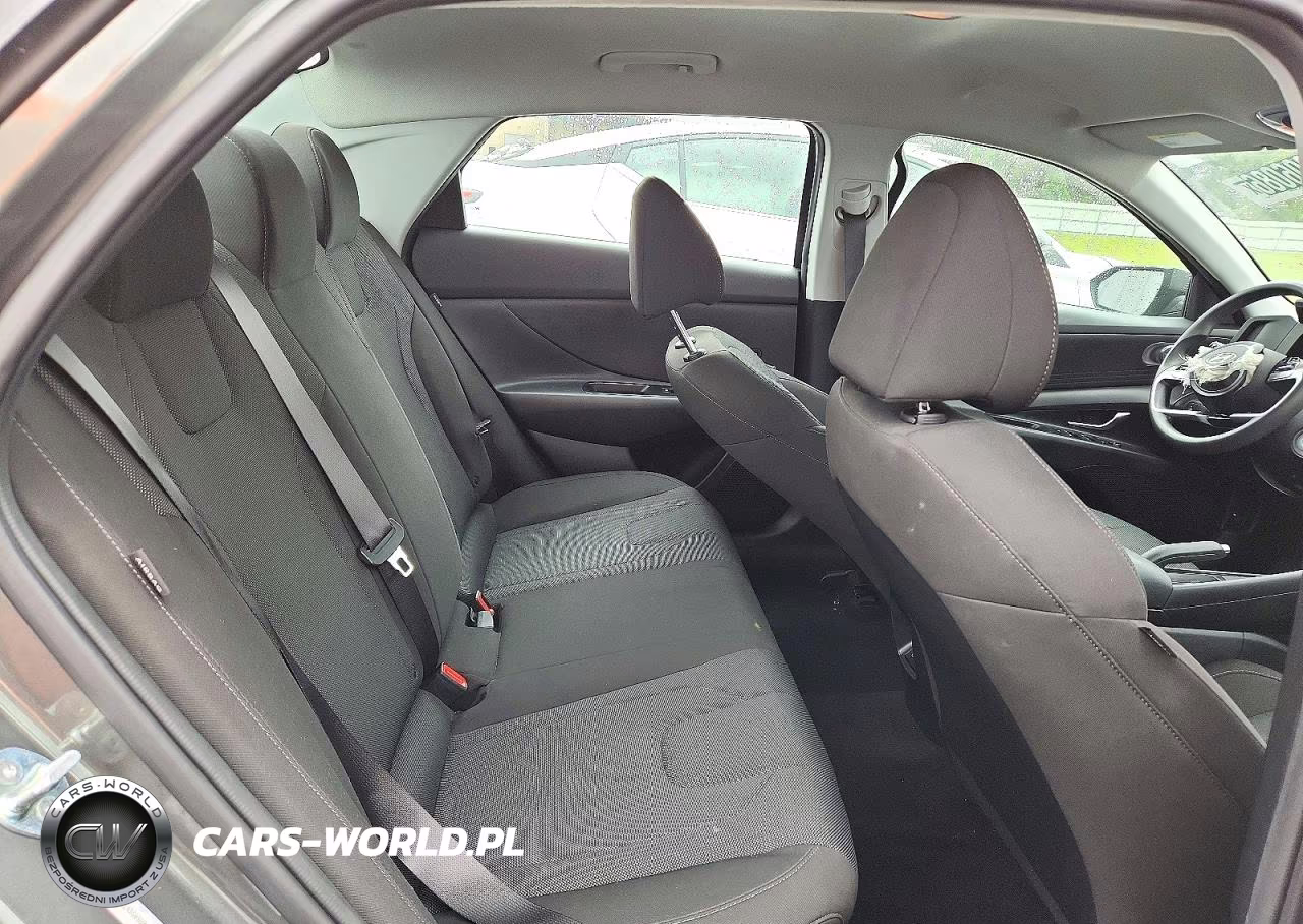 2025 Hyundai Elantra Se VIN:KMHLL4DG0SU868753 - 10