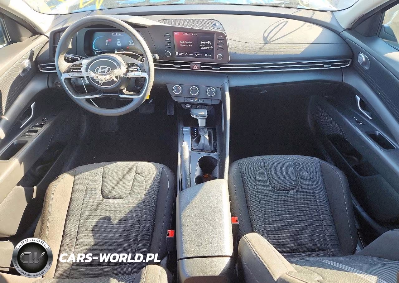 2025 Hyundai Elantra Se VIN:KMHLL4DG0SU868753 - 8
