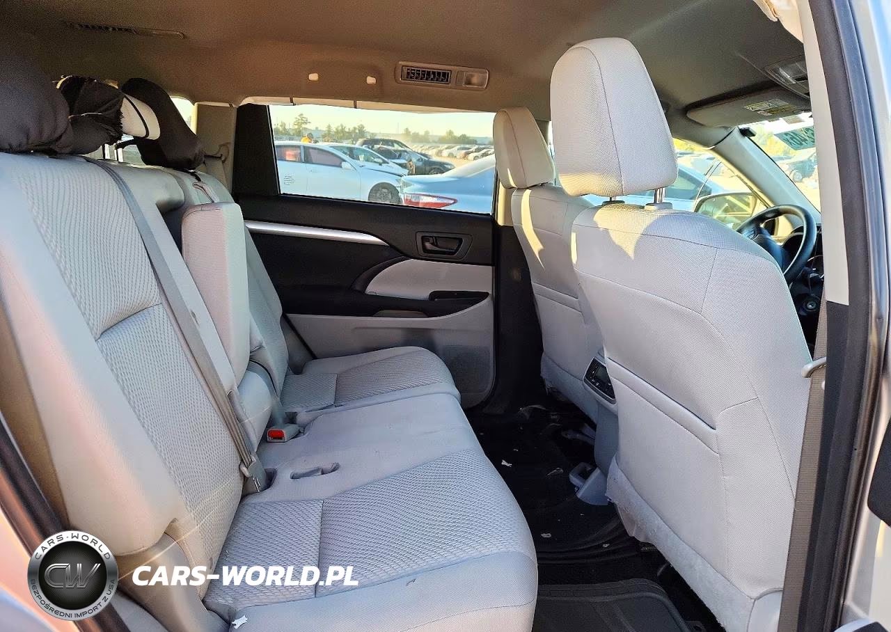 2015 Toyota Highlander Le VIN:5TDZKRFH3FS064221 - 11