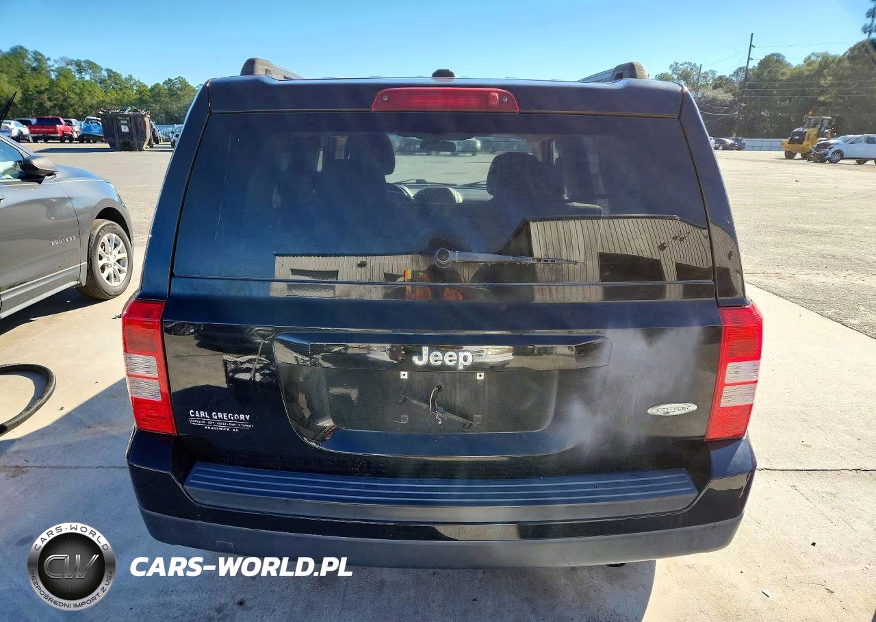 2012 Jeep Patriot Latitude VIN:1C4NJPFB5CD542163 - 6