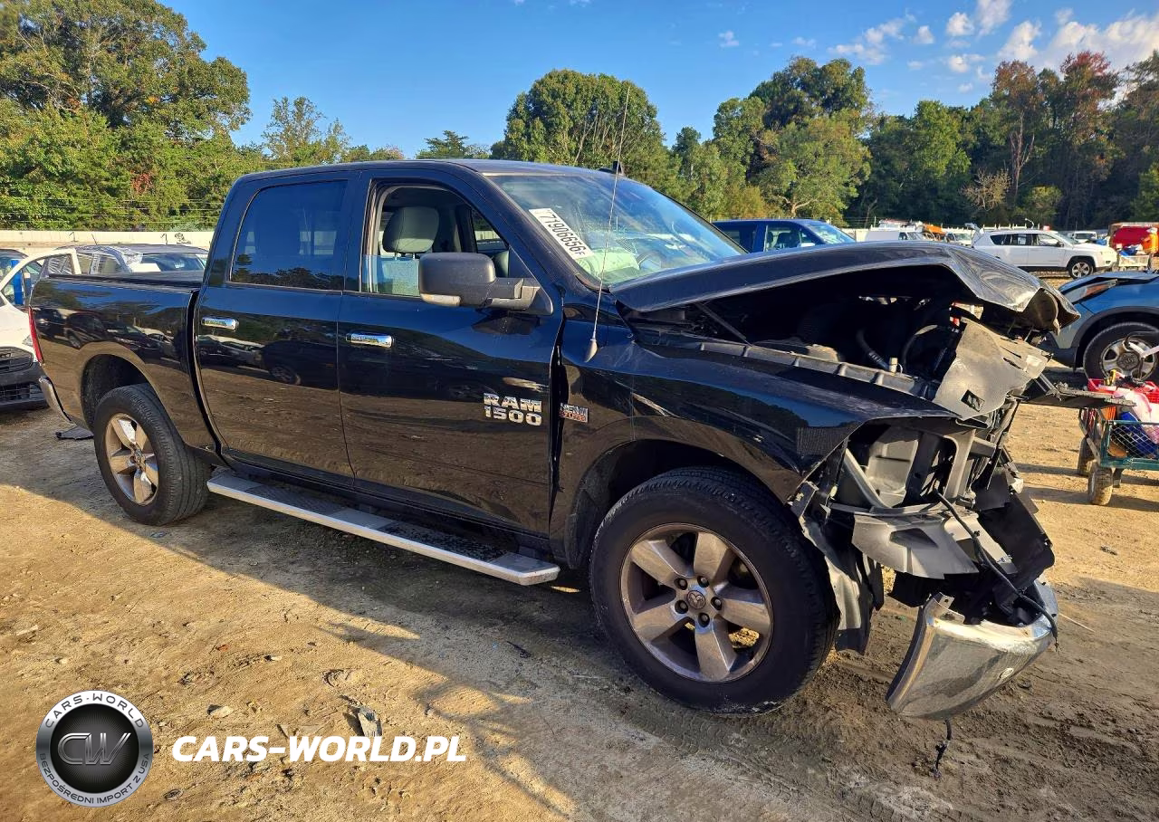 2018 Ram 1500 Slt VIN:3C6RR7LT0JG197929 - 4