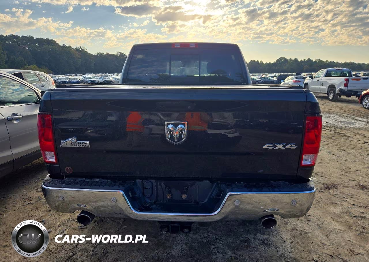 2018 Ram 1500 Slt VIN:3C6RR7LT0JG197929 - 6