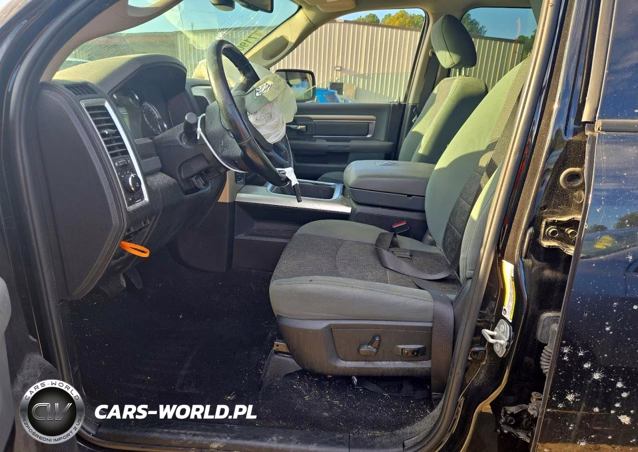 2018 Ram 1500 Slt VIN:3C6RR7LT0JG197929 - 7
