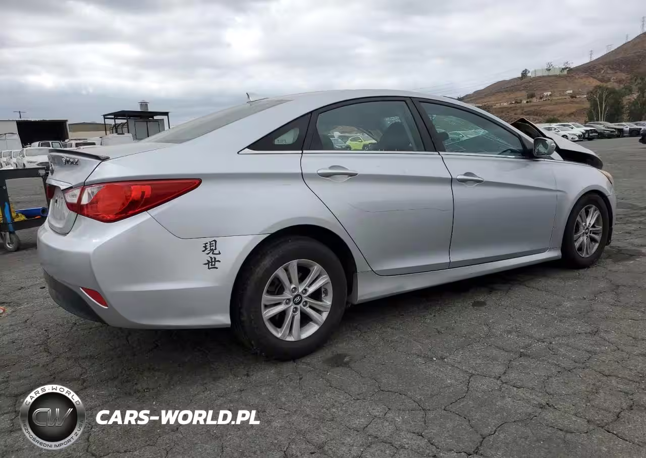 2014 Hyundai Sonata Gls VIN:5NPEB4AC8EH926432 - 3