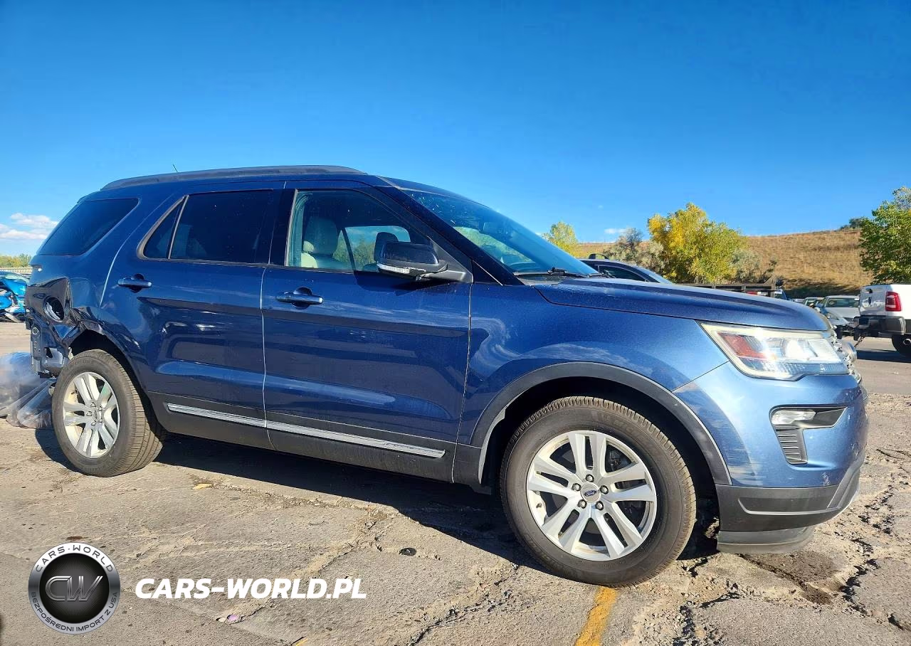 2018 Ford Explorer Xlt VIN:1FM5K8D80JGB79014 - 4