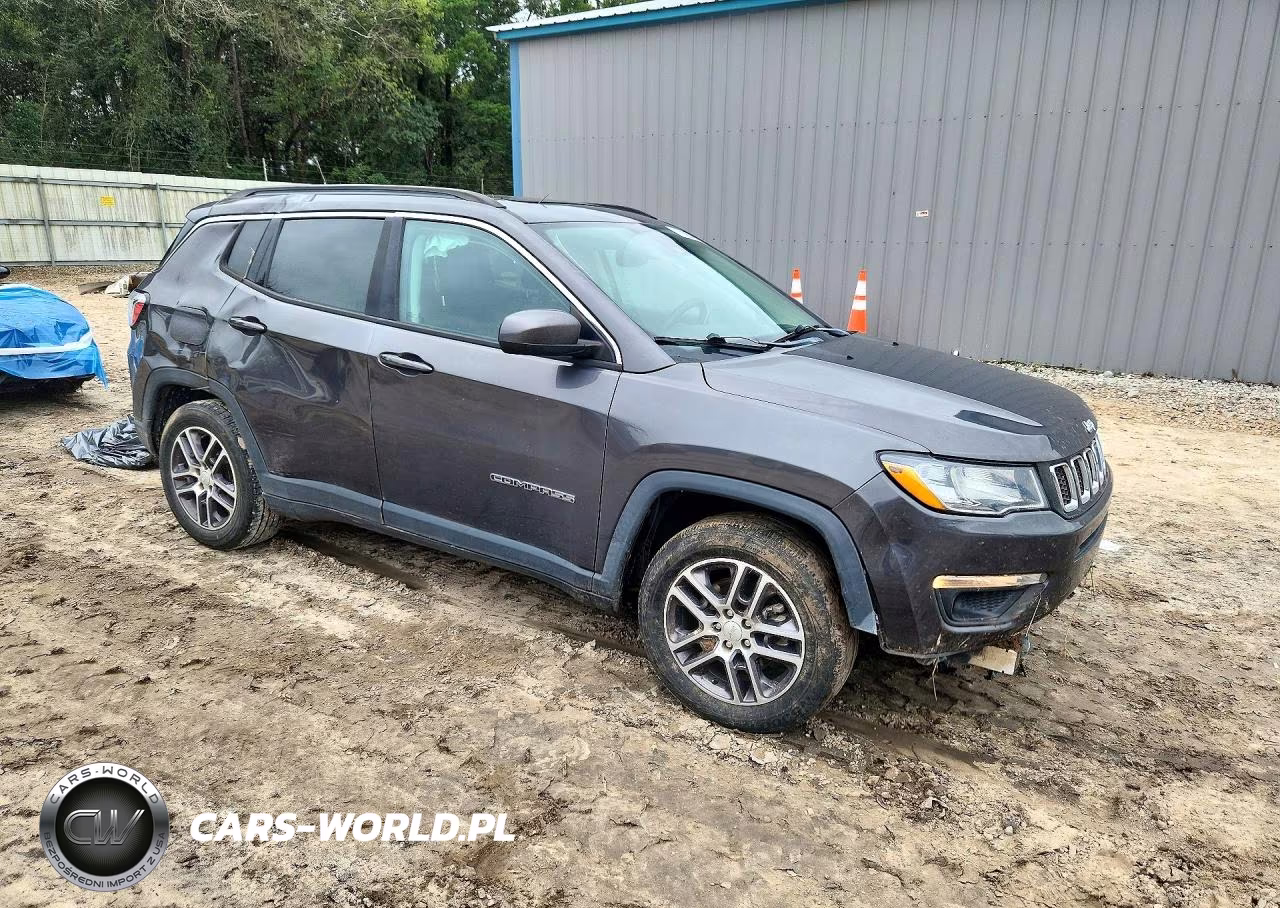 2020 Jeep Compass Latitude VIN:3C4NJCBBXLT253014 - 4