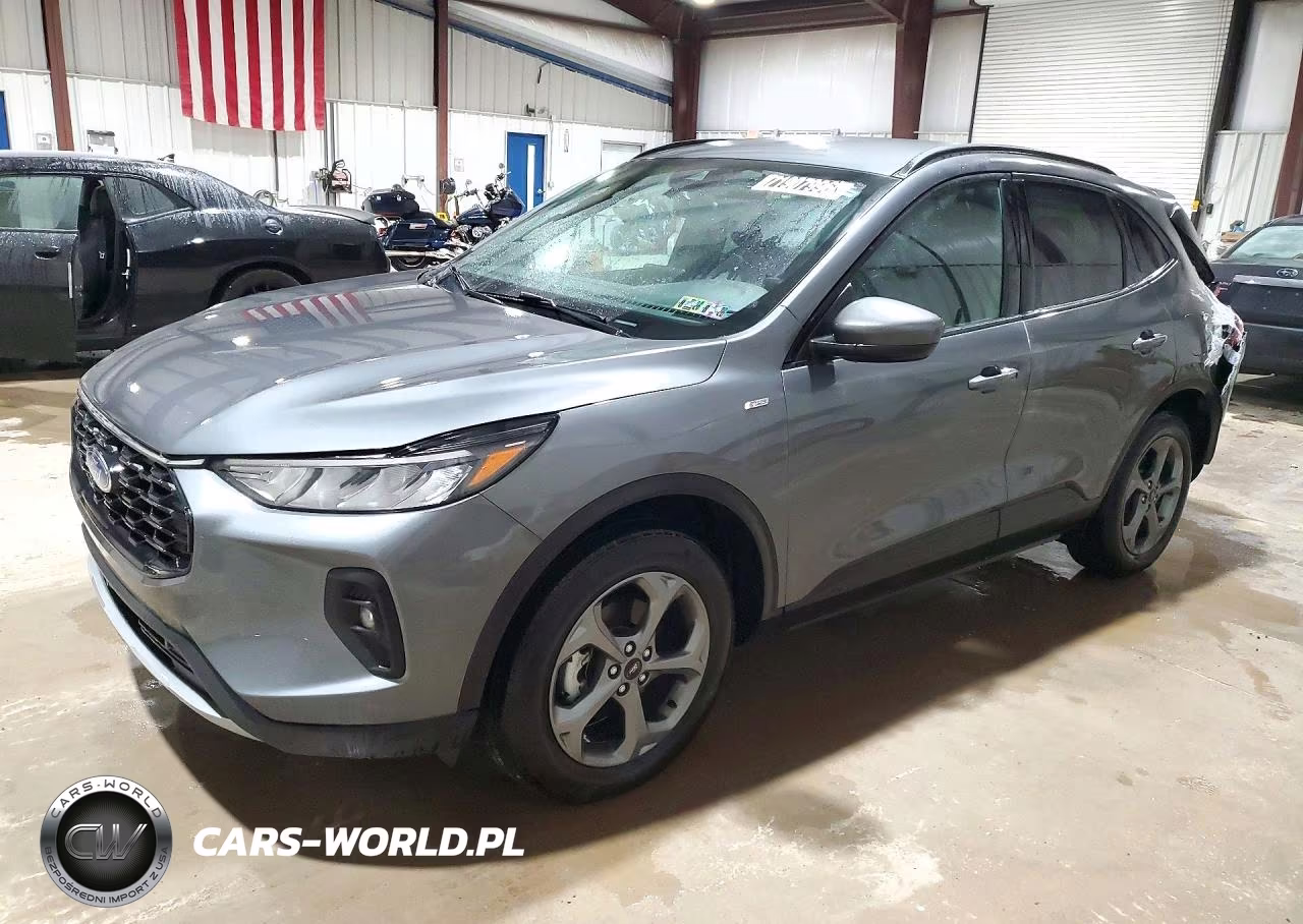 2025 Ford Escape St Line Select