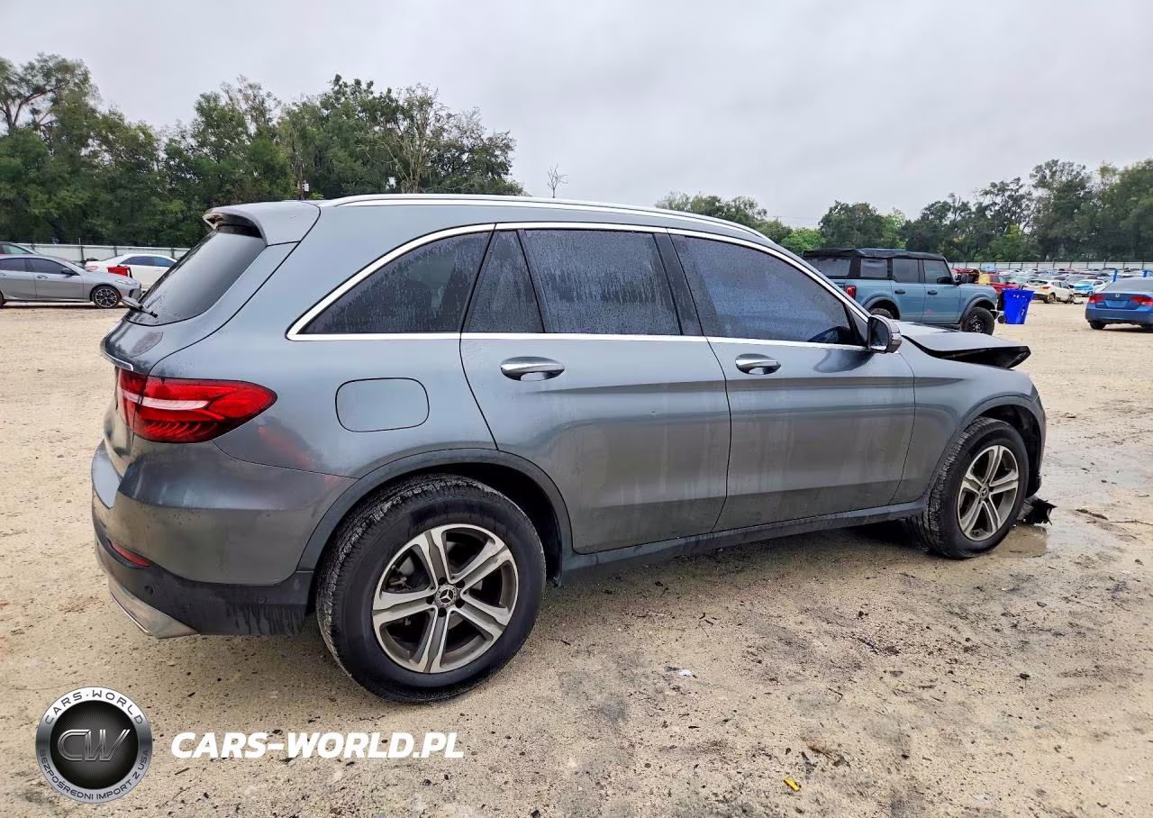 2018 Mercedes-Benz Glc 300 VIN:WDC0G4JB6JV082804 - 3