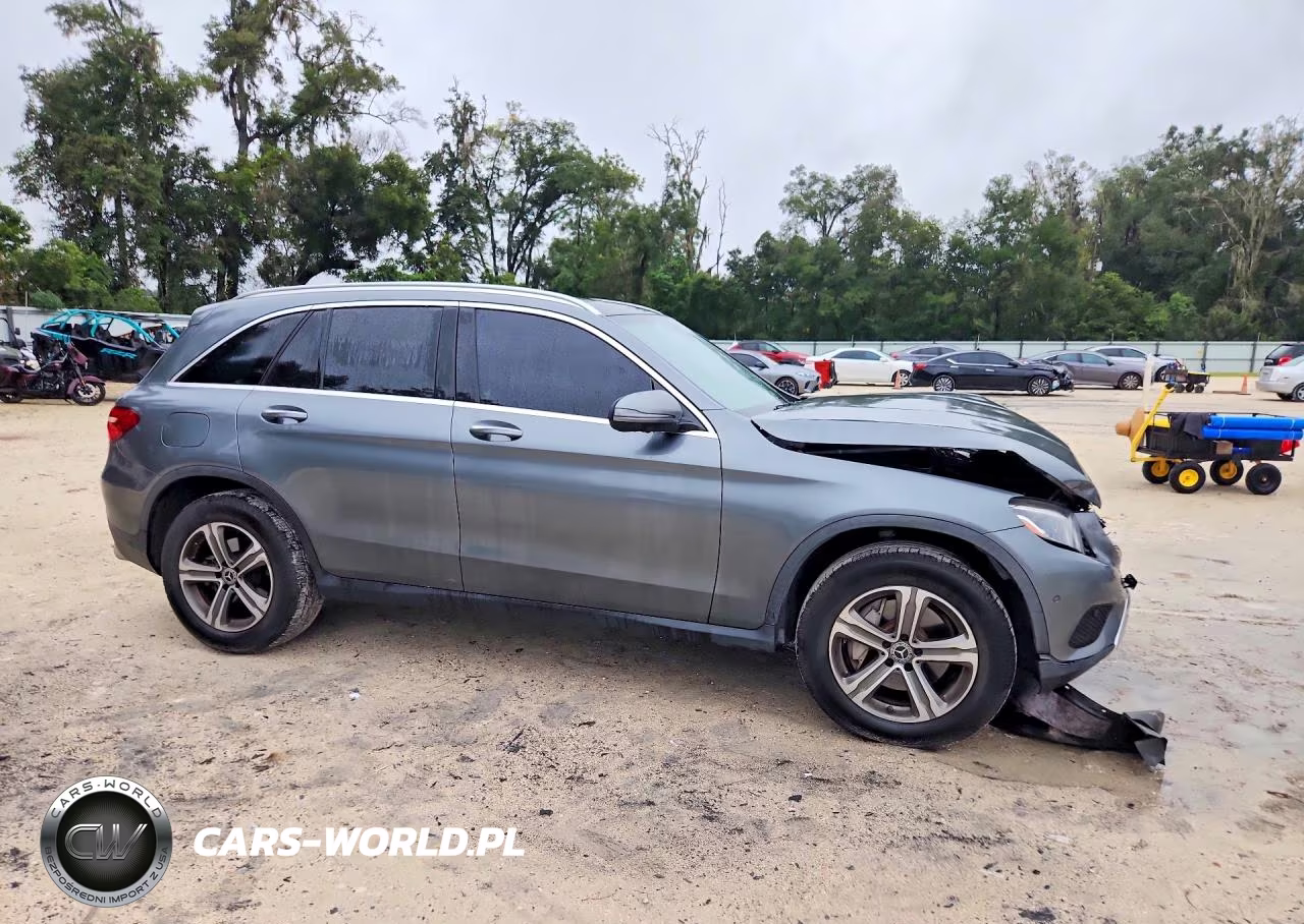 2018 Mercedes-Benz Glc 300 VIN:WDC0G4JB6JV082804 - 4