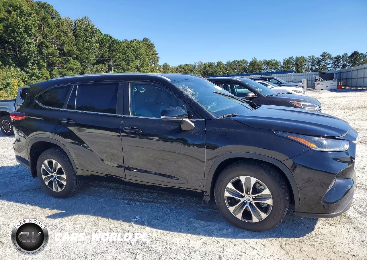 2023 Toyota Highlander Xle VIN:5TDKDRBH8PS007936 - 4