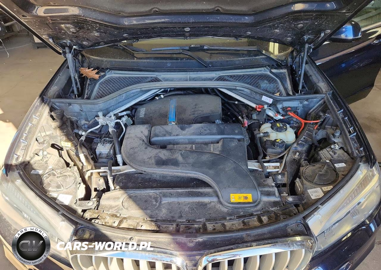2018 BMW X5 Xdr40E VIN:5UXKT0C52J0W00168 - 12