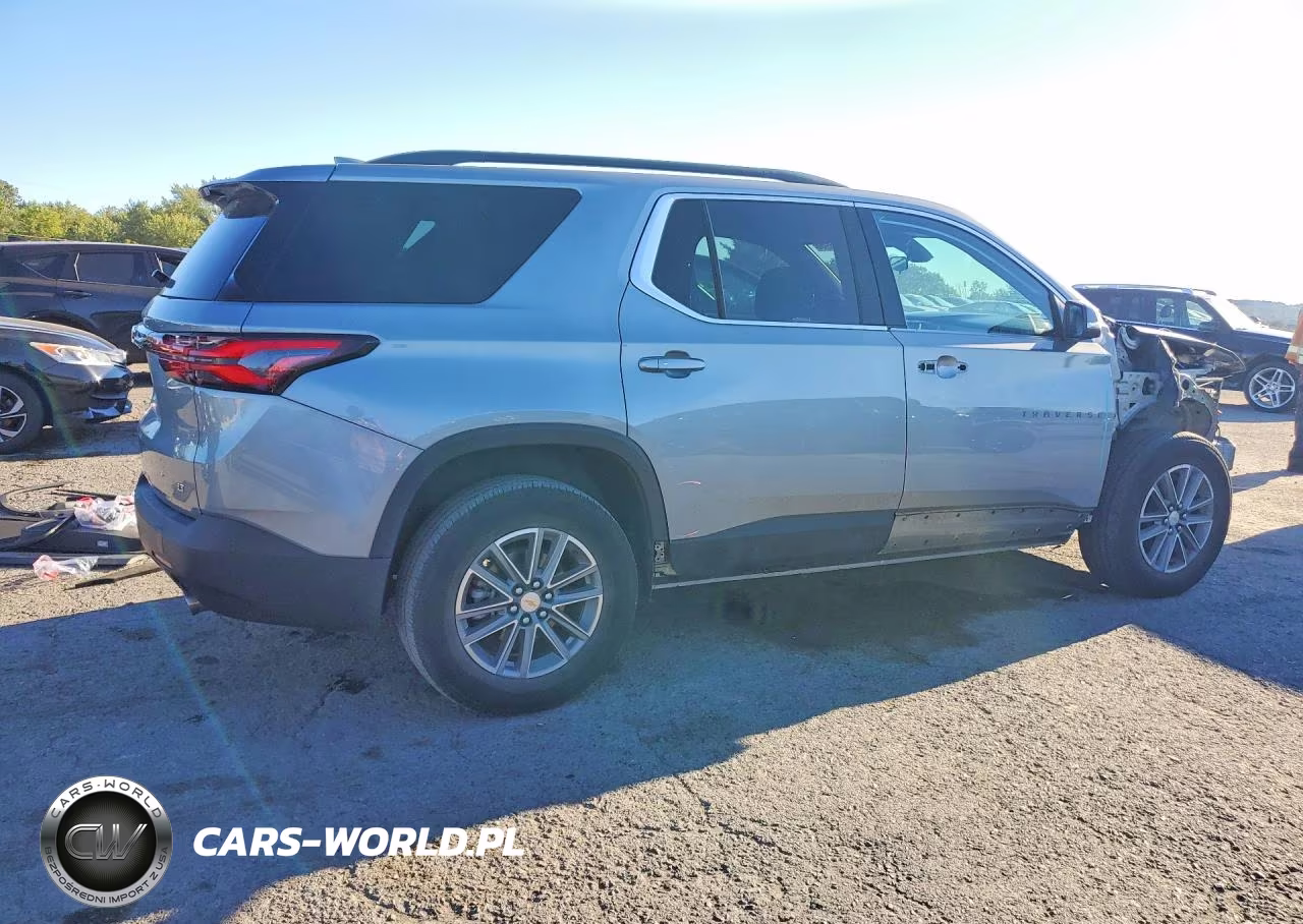 2023 Chevrolet Traverse Lt VIN:1GNERGKW1PJ313057 - 3