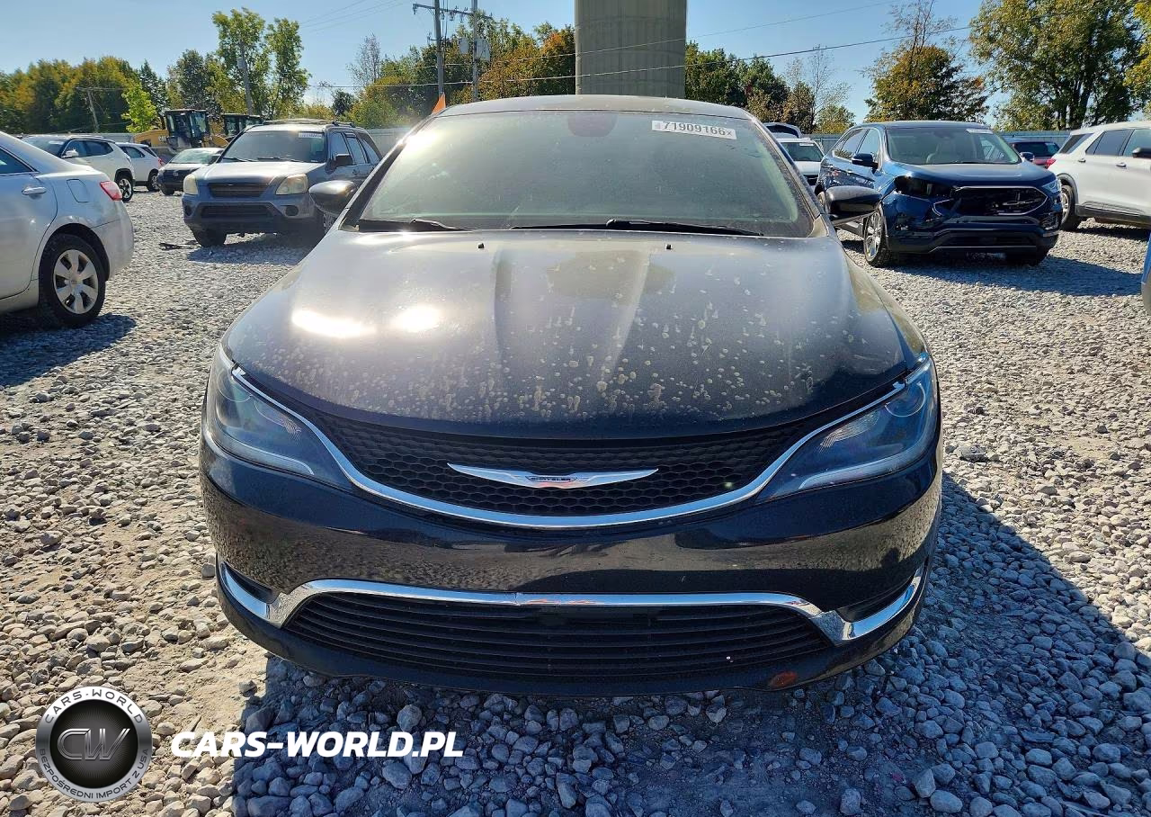 2016 Chrysler 200 Limited VIN:1C3CCCAB6GN145163 - 5