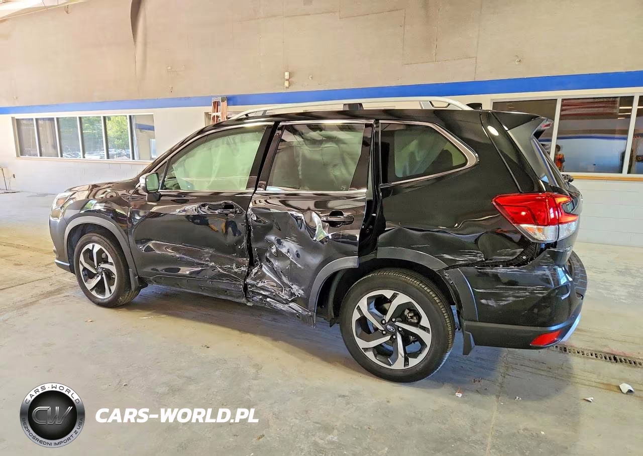 2024 Subaru Forester Touring VIN:JF2SKAMC3RH474036 - 2