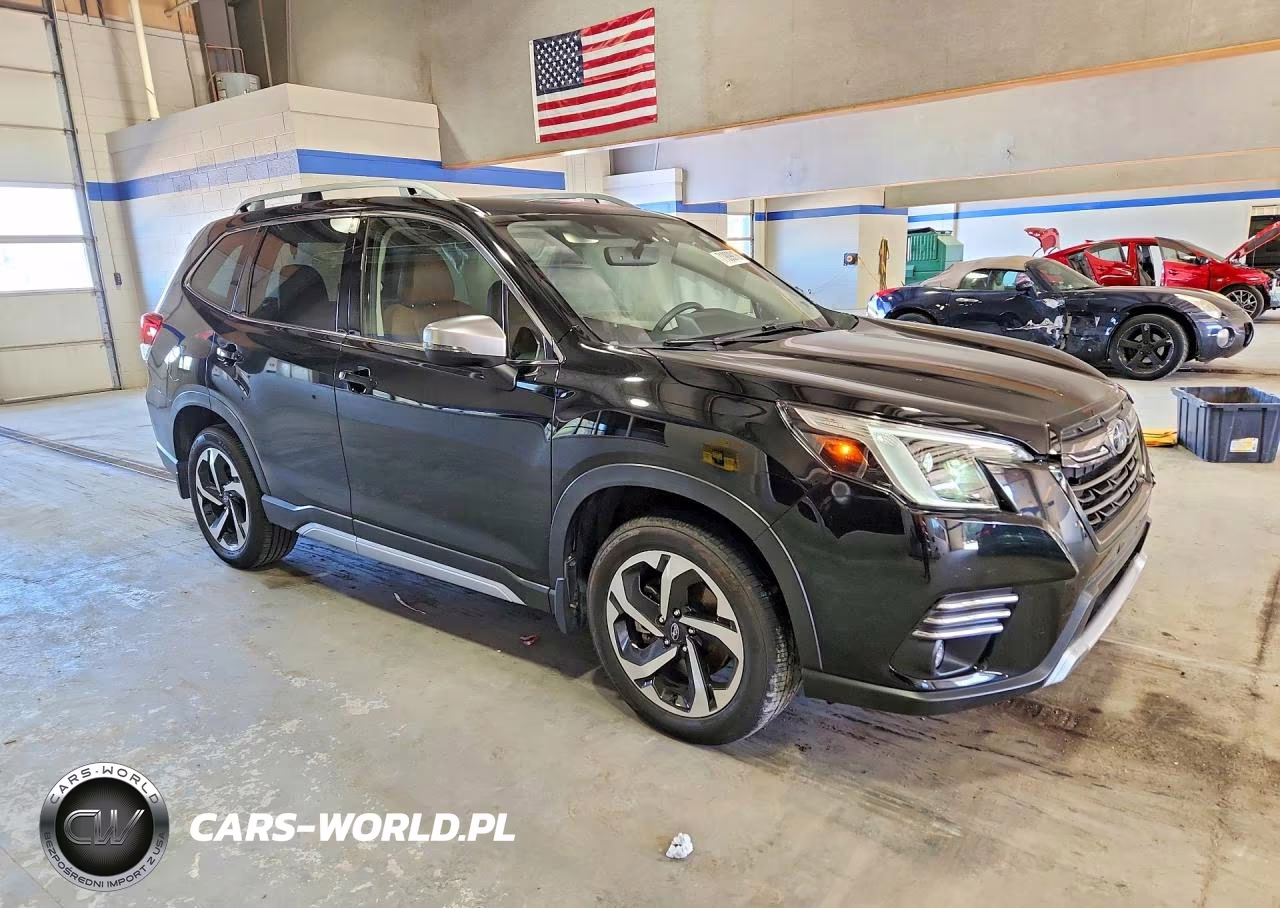2024 Subaru Forester Touring VIN:JF2SKAMC3RH474036 - 4