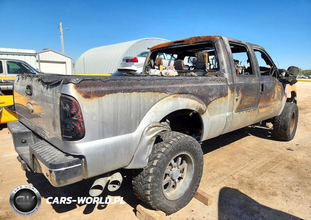 2012 Ford F250 Super Duty VIN:1FT7W2BT3CEA65142 - 3