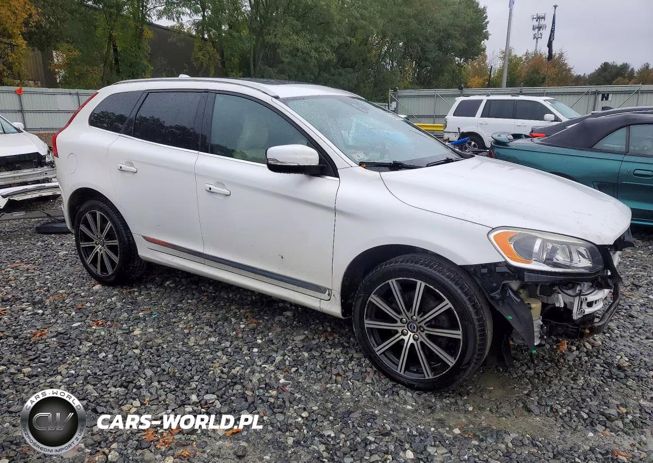2015 Volvo Xc60 T5 Premier VIN:YV440MDK1F2707168 - 4