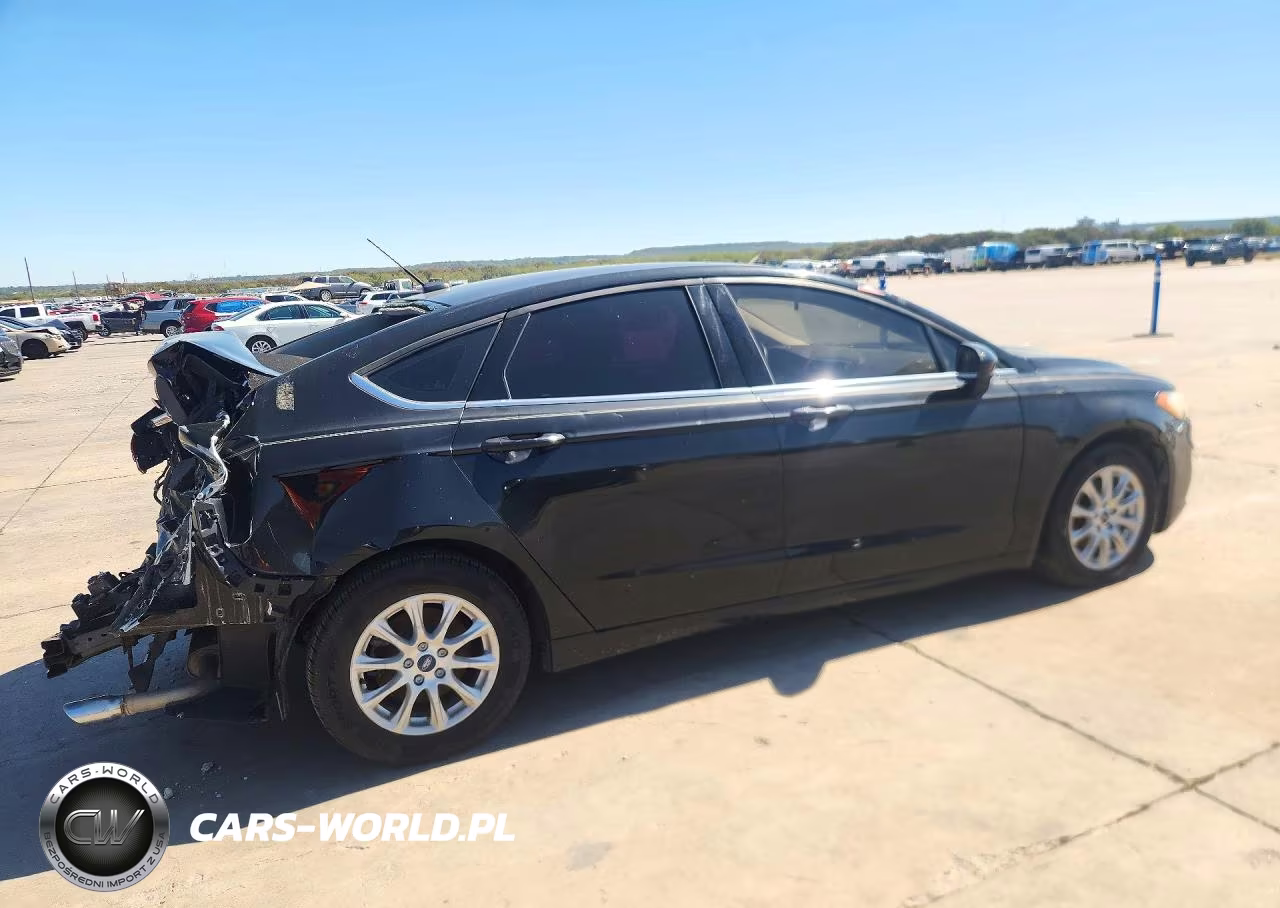 2017 Ford Fusion S VIN:3FA6P0G79HR335154 - 3