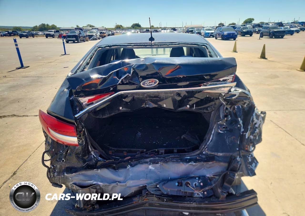 2017 Ford Fusion S VIN:3FA6P0G79HR335154 - 6